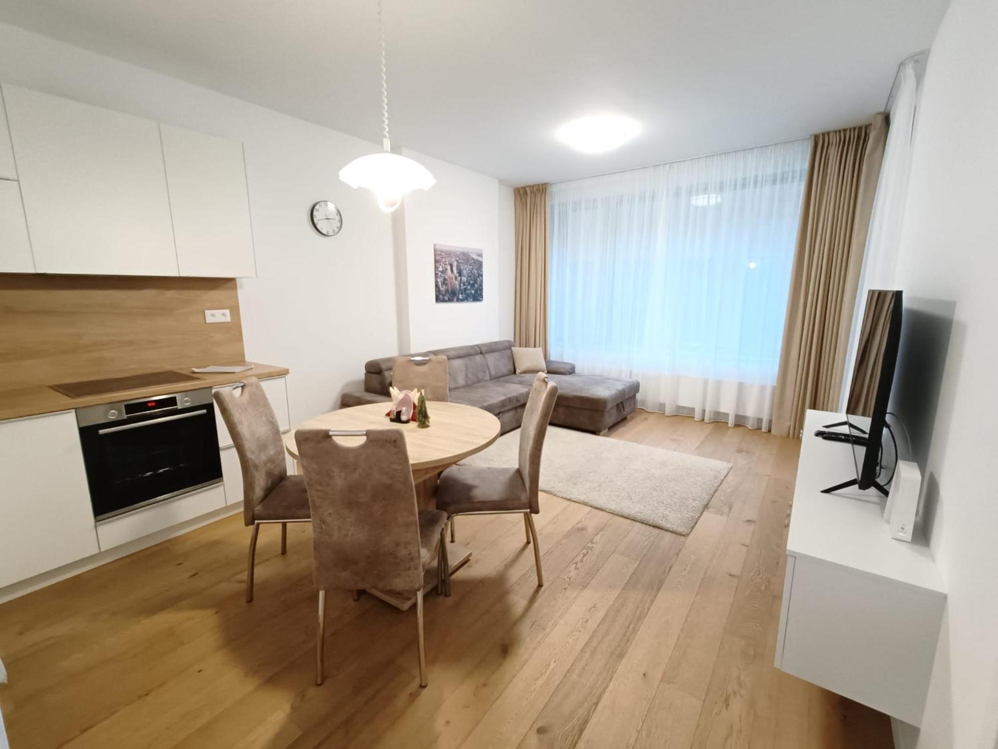 Sag Sky Park Residence Free Parking And Wi-Fi Bratislava Exterior photo